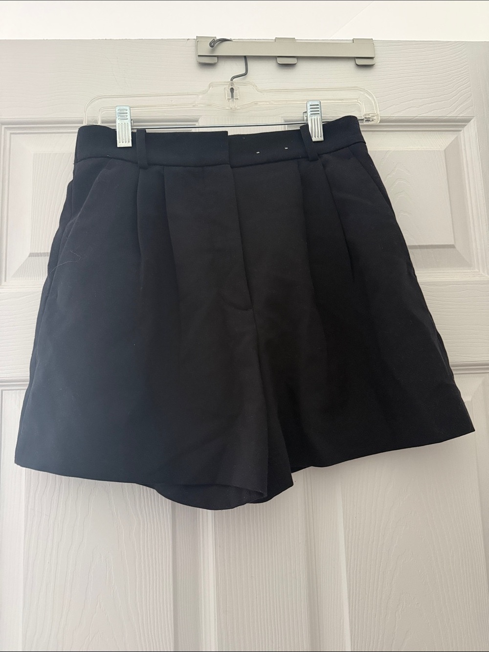 Abercrombie & Fitch Black Pleated Bermuda Shorts